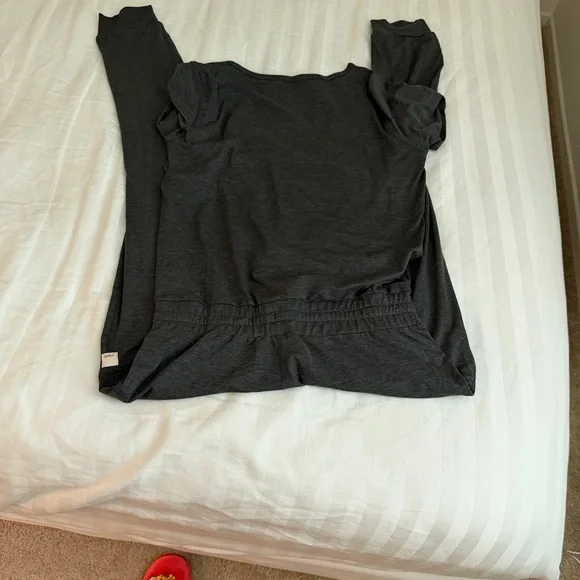 Vuori Olive Green Short-Sleeve Relaxed Jumpsuit - Picture 4 of 4